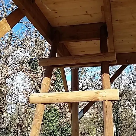 Les Cabanes De L'ouest Campsite *